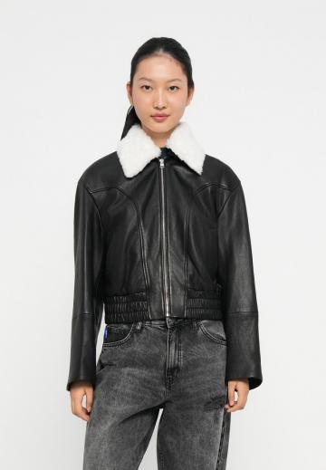 Короткая куртка