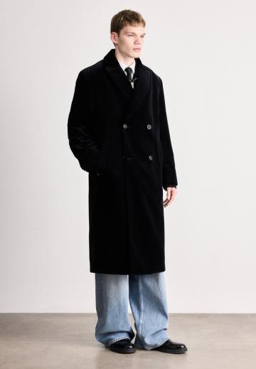 Шерстяное пальто