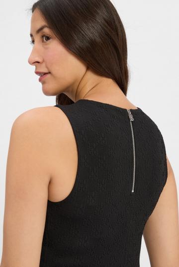 Короткое платье