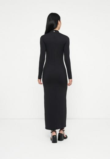 Длинное платье