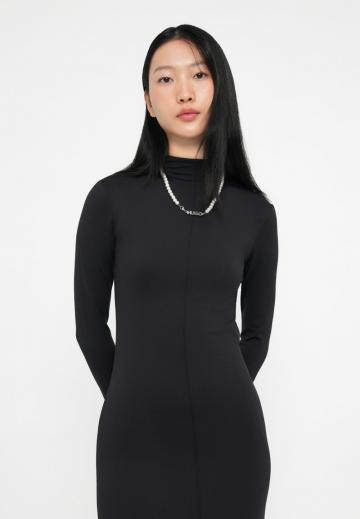 Длинное платье