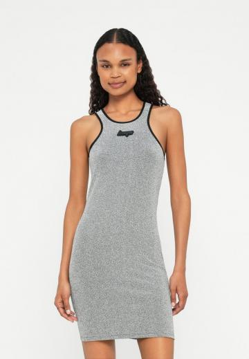 Короткое платье