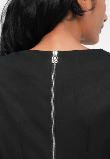 Короткое платье