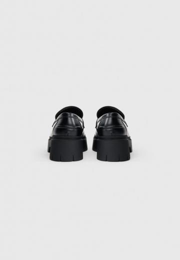 Полуботинки