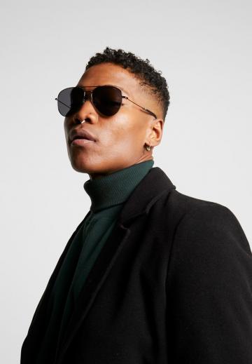 Солнечные очки