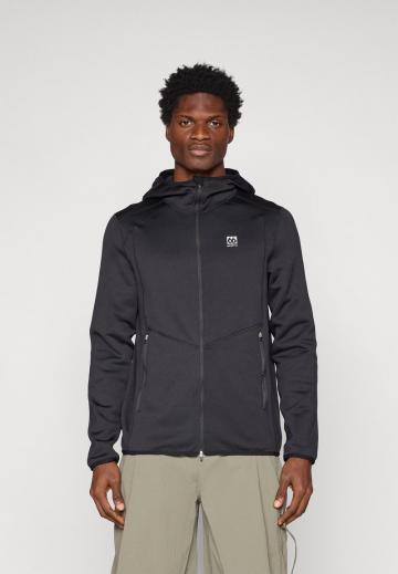 Спортивная кофта