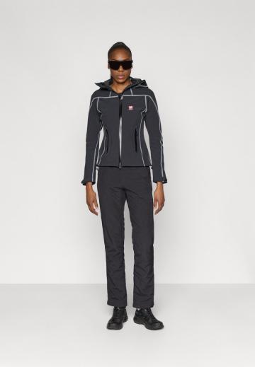 Спортивная куртка