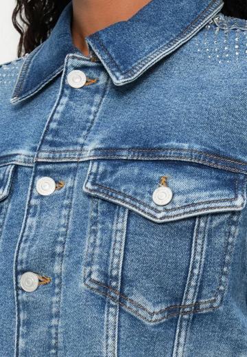 Джинсовая куртка