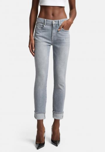 Короткие джинсы