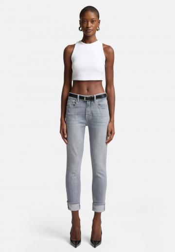 Короткие джинсы