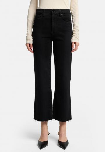 Короткие джинсы