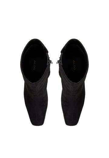 Полусапожки на высоком каблуке