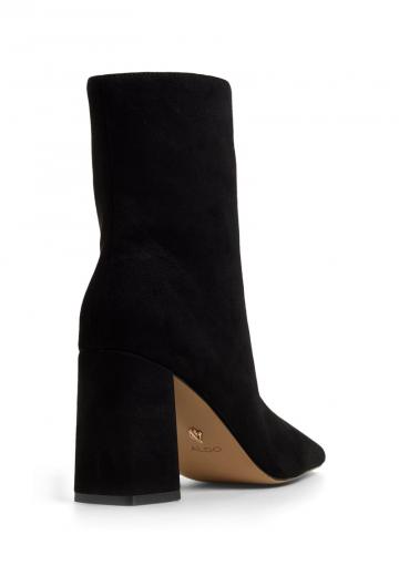 Полусапожки на высоком каблуке