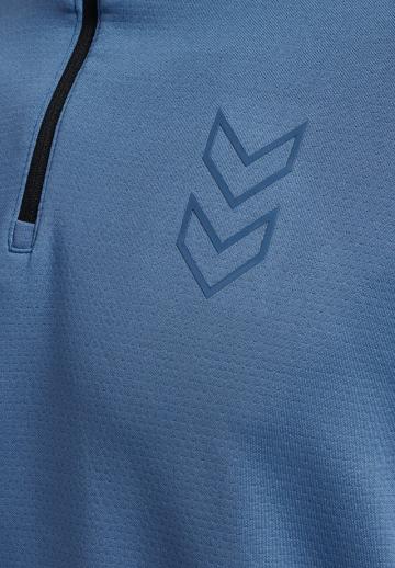 Спортивная кофта