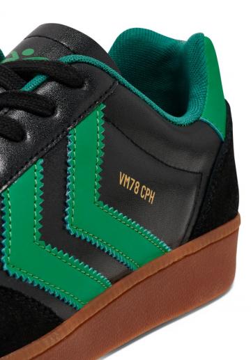 Гандбольные кроссовки