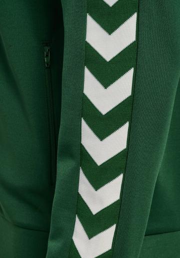 Спортивная куртка