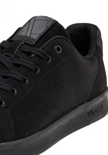 Гандбольные кроссовки