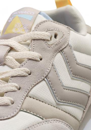 Гандбольные кроссовки