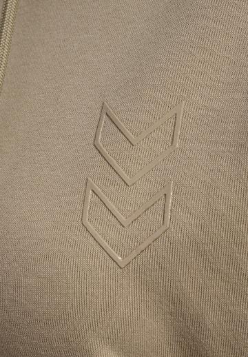 Спортивная толстовка