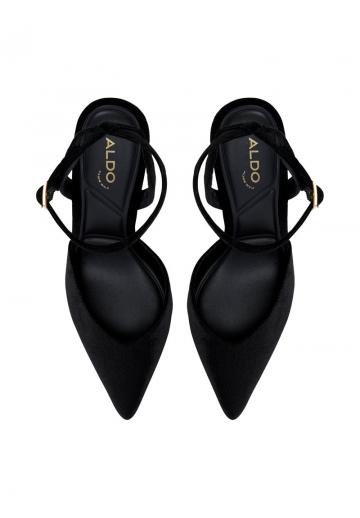 Туфли на высоком каблуке