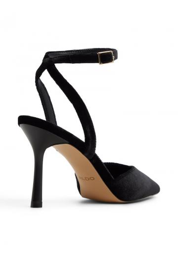 Туфли на высоком каблуке