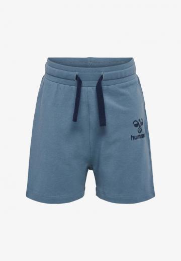 Спортивные шорты