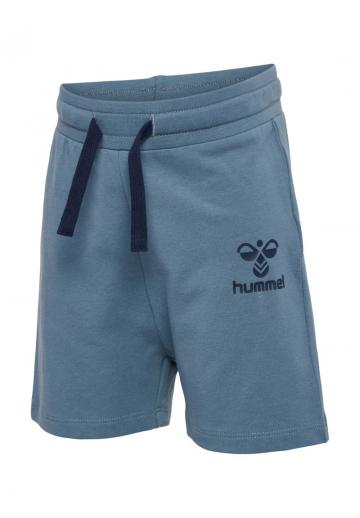 Спортивные шорты