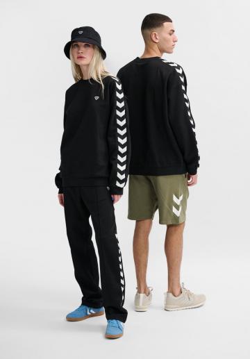 Спортивная кофта