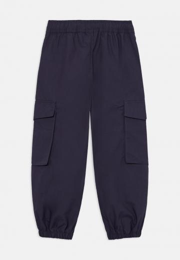 Спортивные штаны