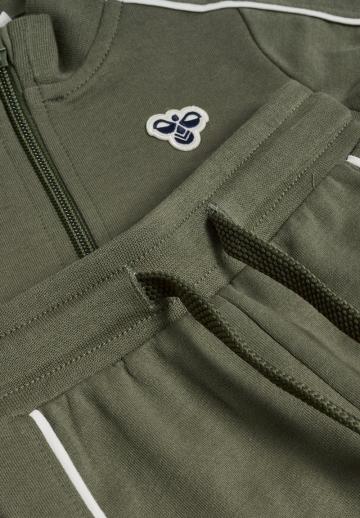 Набор одежды