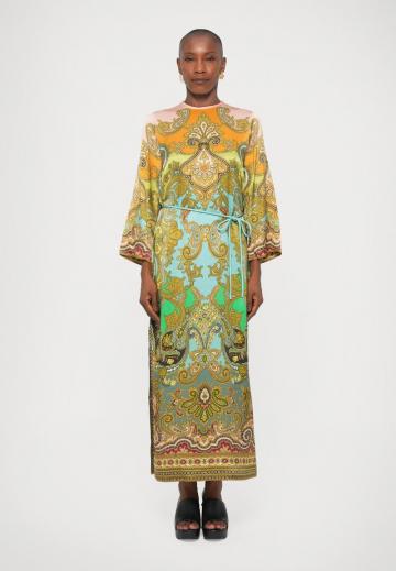 Платье макси