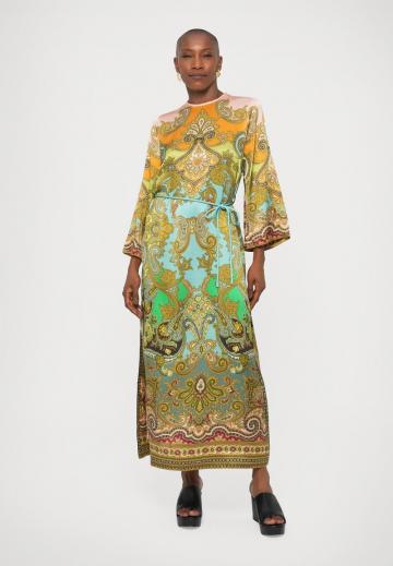 Платье макси