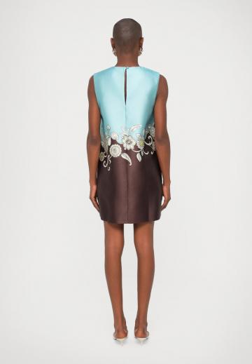 Пляжное платье