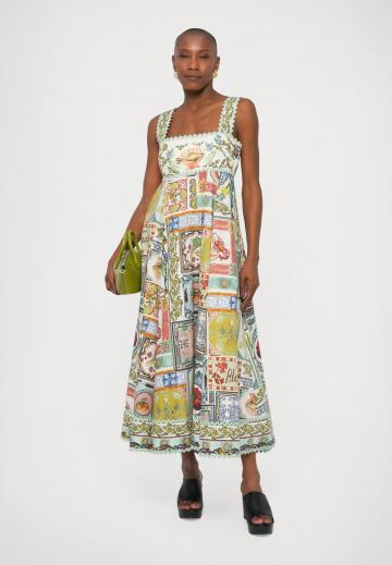 Длинное платье