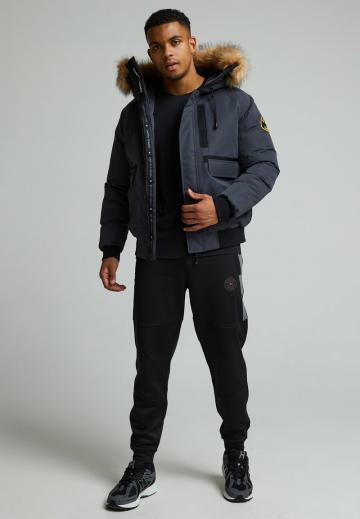 Зимняя куртка