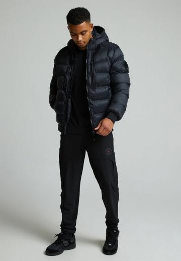 Зимняя куртка