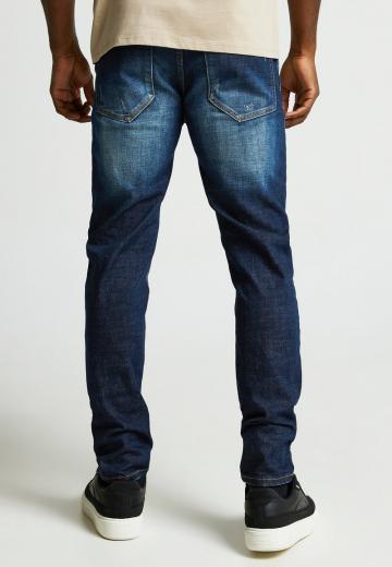 Узкие джинсы