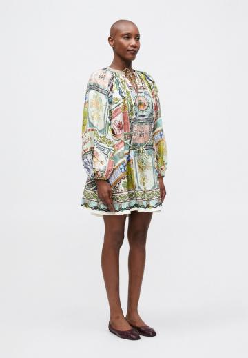 Короткое платье