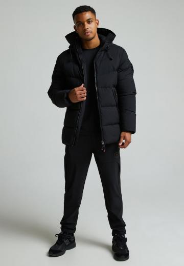 Зимняя куртка