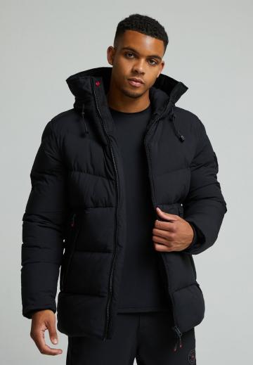 Зимняя куртка