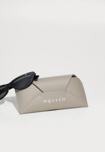 Солнечные очки