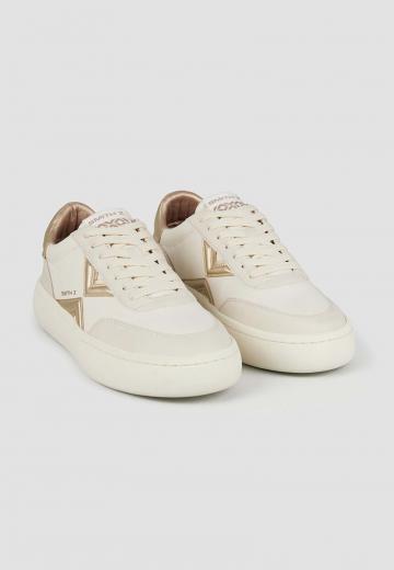 Гандбольные кроссовки