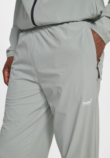 Спортивные штаны