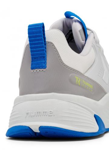 Тренировочные кроссовки