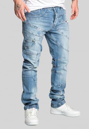 Узкие джинсы