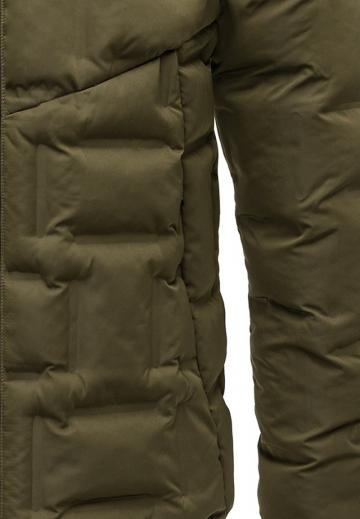 Зимняя куртка