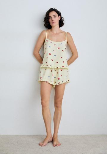 Топ на бретельках