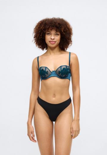 Бюстгальтер