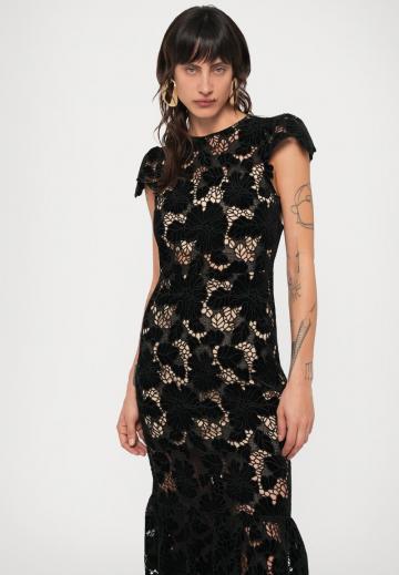 Коктейльное платье