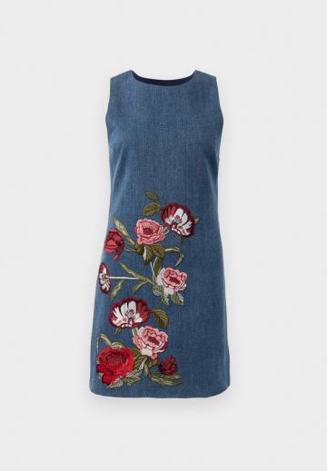 Джинсовое платье